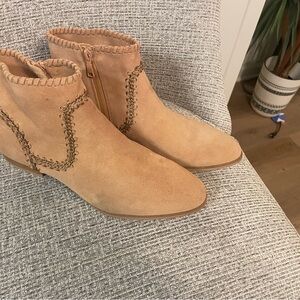 Jack Rogers tan suede Ankle Bootie, size 9.5